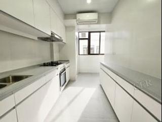 Tai Hang - Green Village Block 8C-8D Wang Fung Terrace 04