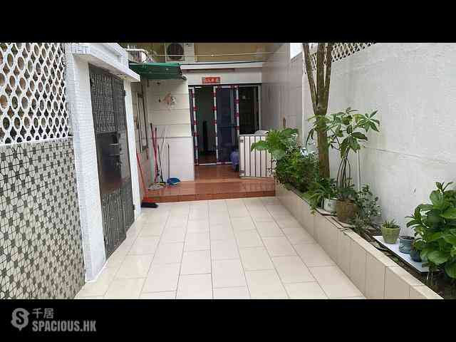 Kennedy Town - 33, Sands Street 01
