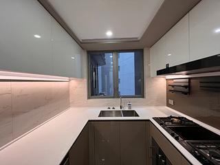 Wong Chuk Hang - The Southside Phase 2 La Marina Block 1 (1B) 08