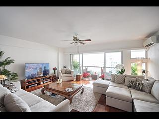 Pok Fu Lam - Scenic Villas 02