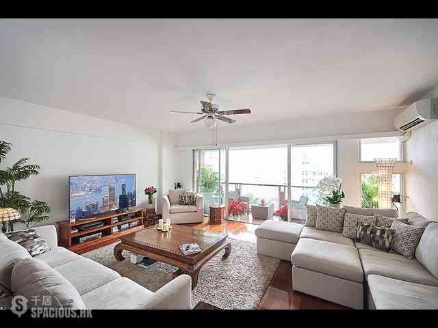Pok Fu Lam - Scenic Villas 02
