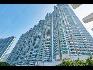 Tung Chung - Coastal Skyline Phase 3 La Rossa Block B (Block 8) 14