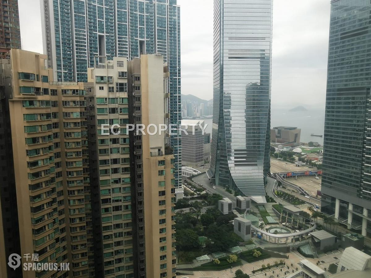 West Kowloon - The Waterfront 01