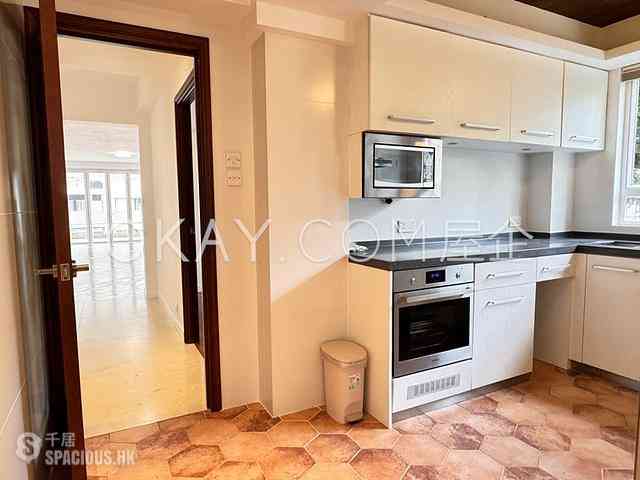 Happy Valley - 9, Broom Road 04