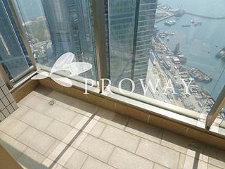 West Kowloon - Sorrento Phase 2 03