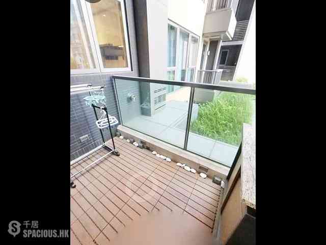 Pak Shek Kok - St Martin Phase 1 Tower 5 01