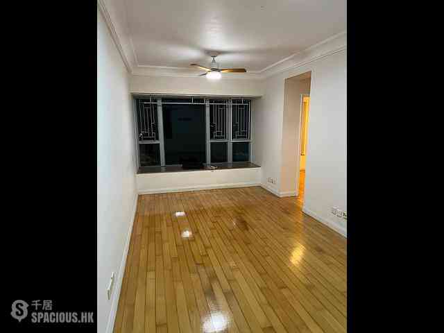 Tung Chung - Caribbean Coast Phase 2 Albany Cove Tower 7 01
