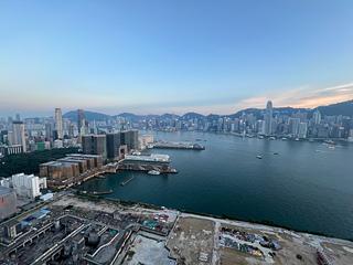 West Kowloon - The Arch 05