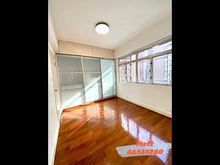 Mid Levels Central - Jing Tai Garden Mansion 02