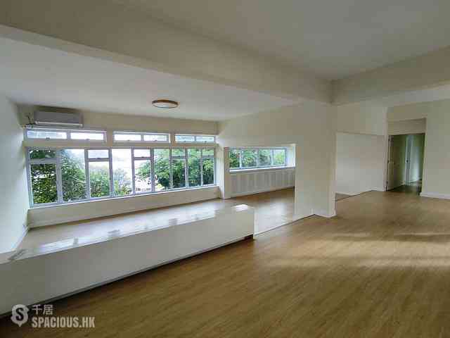 Shouson Hill - Pak Villa Block 41A-41B, Shouson Hill Road 01