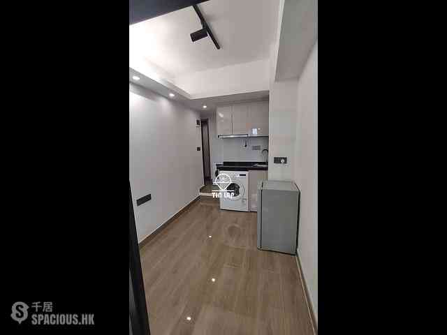 Sai Ying Pun - 23, Sai Yuen Lane 01