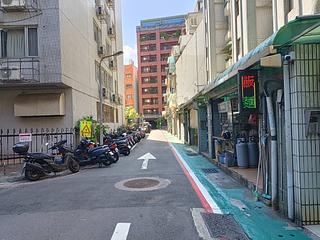 Zhongshan - XX Lane 46, Shuangcheng Street, Zhongshan, Taipei 13