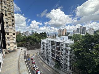 Tai Hang - Swiss Towers 02