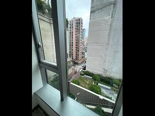 Tai Kok Tsui - L・Living 23 08