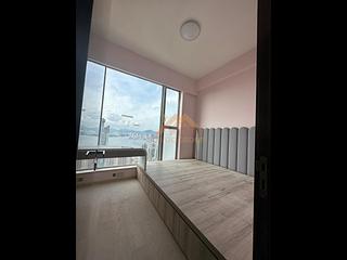 Sai Ying Pun - The Summa Block 2 05