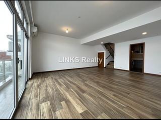 Chung Hom Kok - 30, Cape Road 02