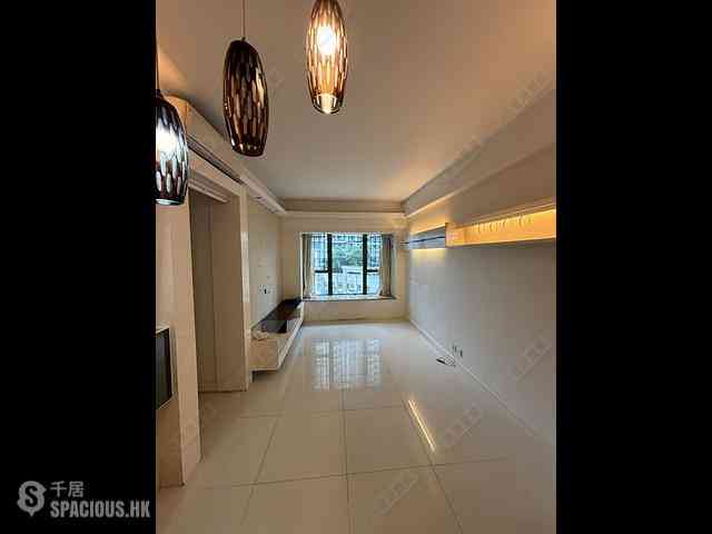 Tai Kok Tsui - Park Avenue Phase 1 Block 6 01