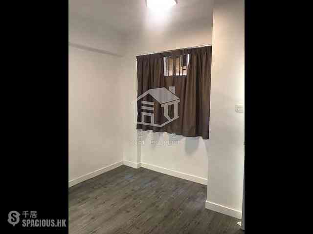Sai Ying Pun - Fung Sing Mansion 01