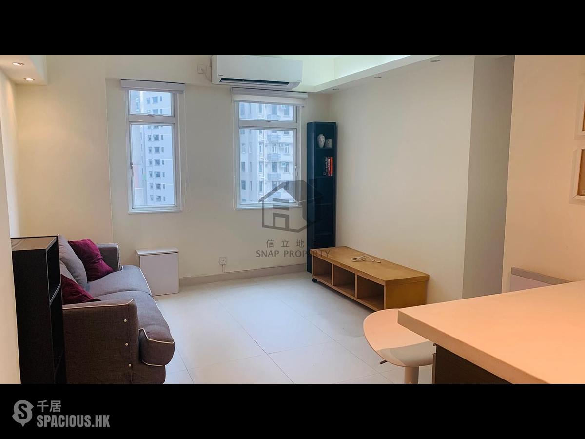 Sai Ying Pun - Golden Phoenix Court 01