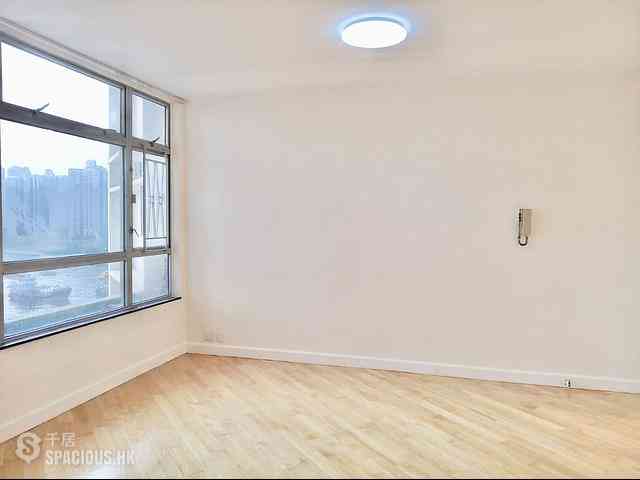 Ap Lei Chau - South Horizons Phase 2 Yee Mei Court (Block 7) 01