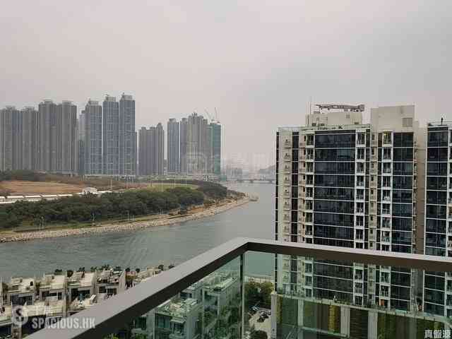 Tseung Kwan O - Monterey Block 6B 01