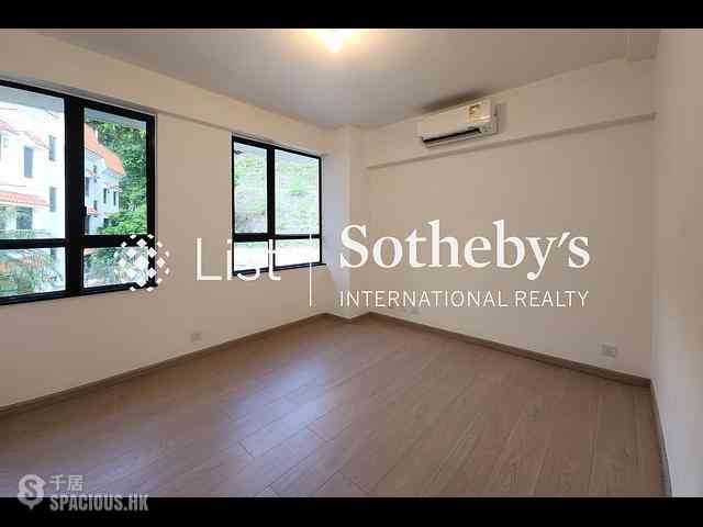Repulse Bay - 32, Repulse Bay Road 12