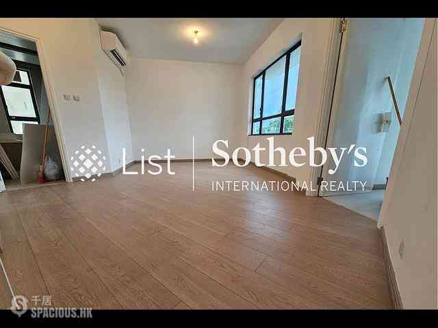 Repulse Bay - 32, Repulse Bay Road 13
