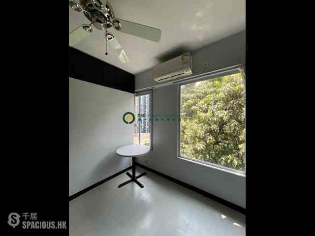 Kennedy Town - Greenview Court 01