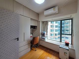 Tai Kok Tsui - Island Harbourview Block 6 03