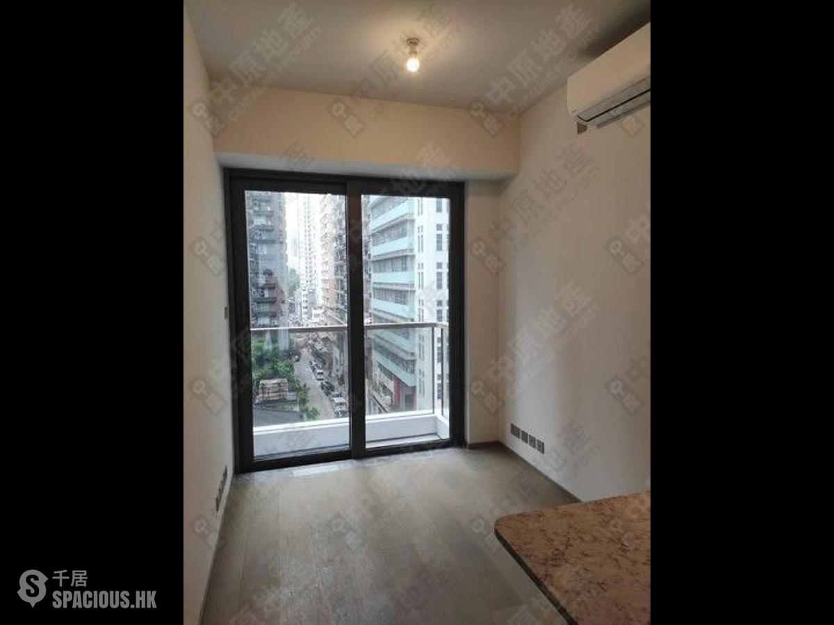 Sai Ying Pun - 15, Western Street 01