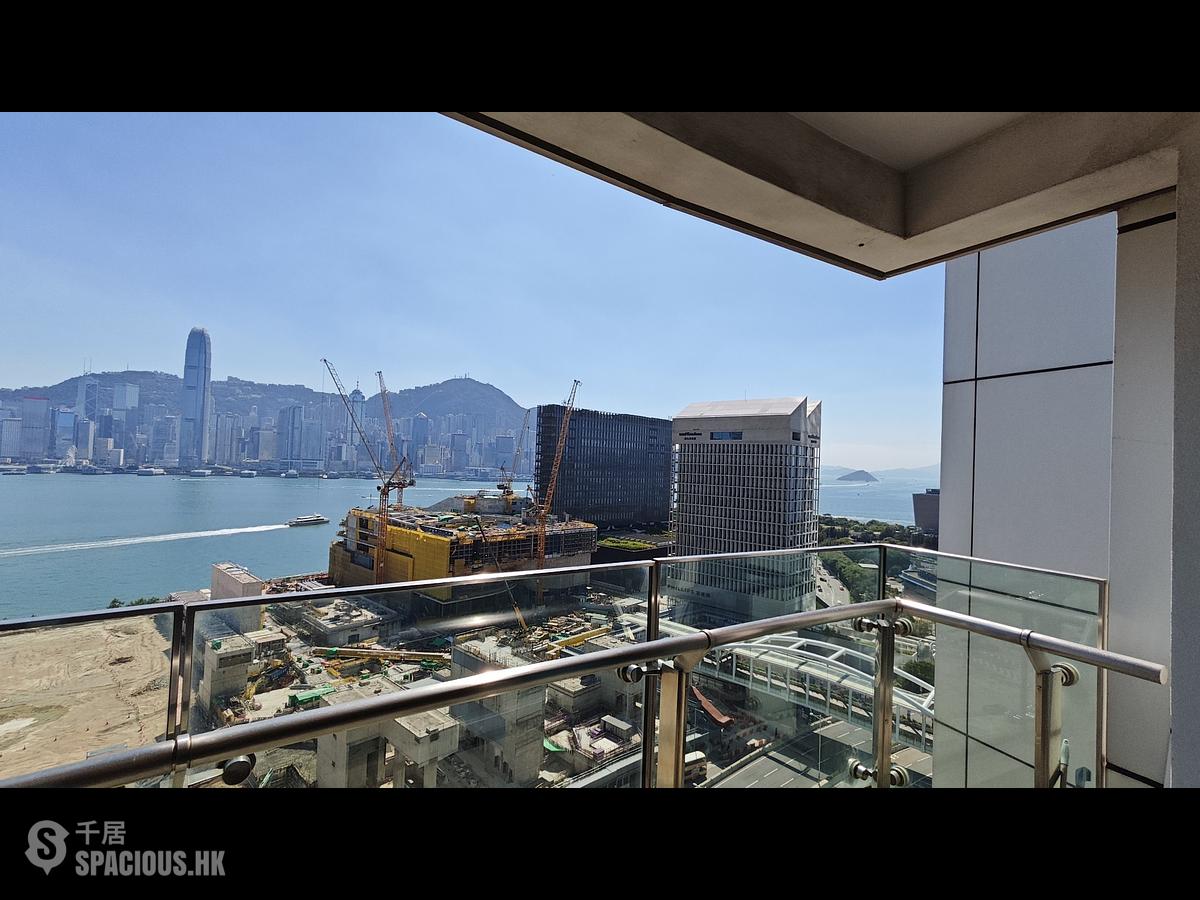 West Kowloon - The Harbourside Block 3 01