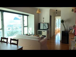 Tung Chung - Seaview Crescent 02