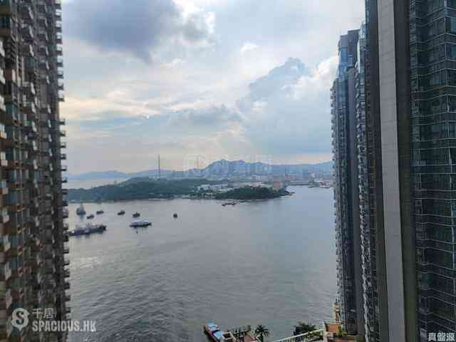 Tai Kok Tsui - One Silversea Tower 8 01