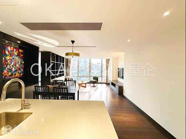 Wan Chai - Convention Plaza Apartments 01