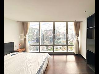 Wan Chai - Convention Plaza Apartments 08