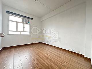 Pok Fu Lam - Four Winds Apartment 11