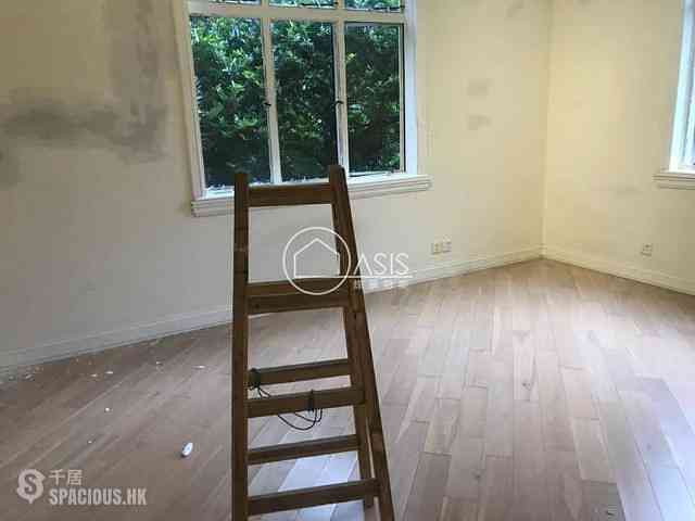 Repulse Bay - South Bay Villas 03
