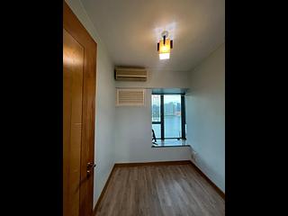 Tiu Keng Leng - Ocean Shores Phase 1 Block 6 04