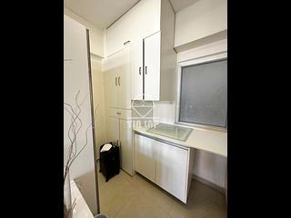 Sheung Wan - Kai Fat Building 15