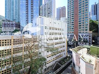 Tai Hang - Jardine Summit 02