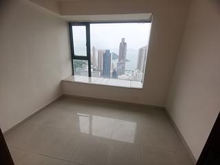 Kennedy Town - University Heights 14