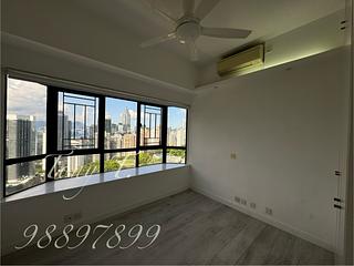 Mid Levels East - Bowen Place 12