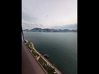 Kai Tak - The Knightsbridge Harbour Mansion 03