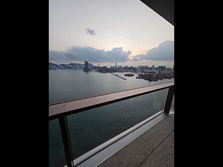 Kai Tak - The Knightsbridge Harbour Mansion 04