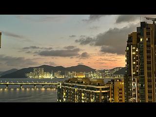 Tseung Kwan O - The Parkside Block 2A 02