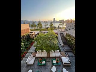 Kai Tak - The Knightsbridge Harbour Mansion 04