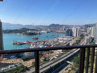 Tai Kok Tsui - Harbour Green Tower 5 03