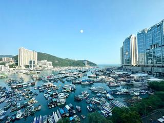 Ap Lei Chau - Marina South Block 2 02