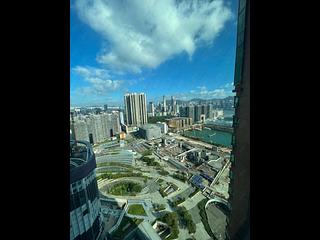 West Kowloon - The Arch Star Tower (Block 2) 05