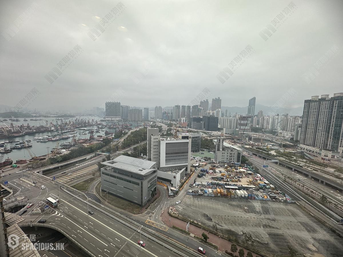 West Kowloon - Sorrento Phase 1 Block 3 01